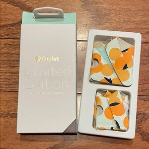 NWT Owlet limited edition extra fabric socks sweet clementine
